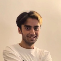 Social Media and Events Manager: Bernardo Awtani